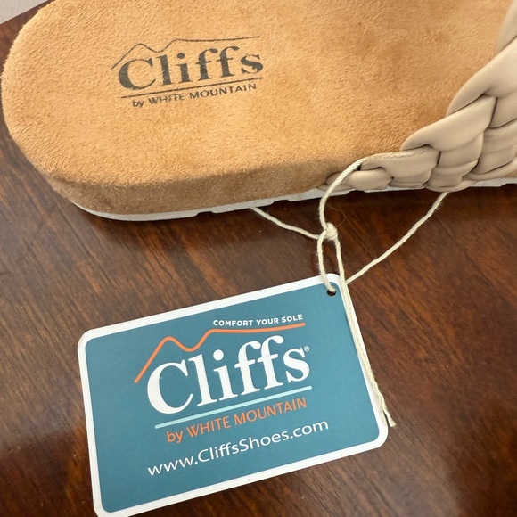 New Cliffs Truly beige khaki braided double strap faux leather sandals size 7 - Picture 14 of 15